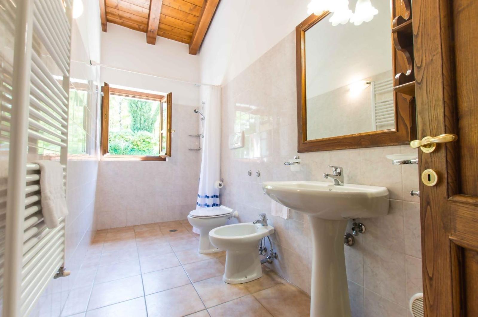 Agriturismo Podere La Casaccia Poppi Kültér fotó