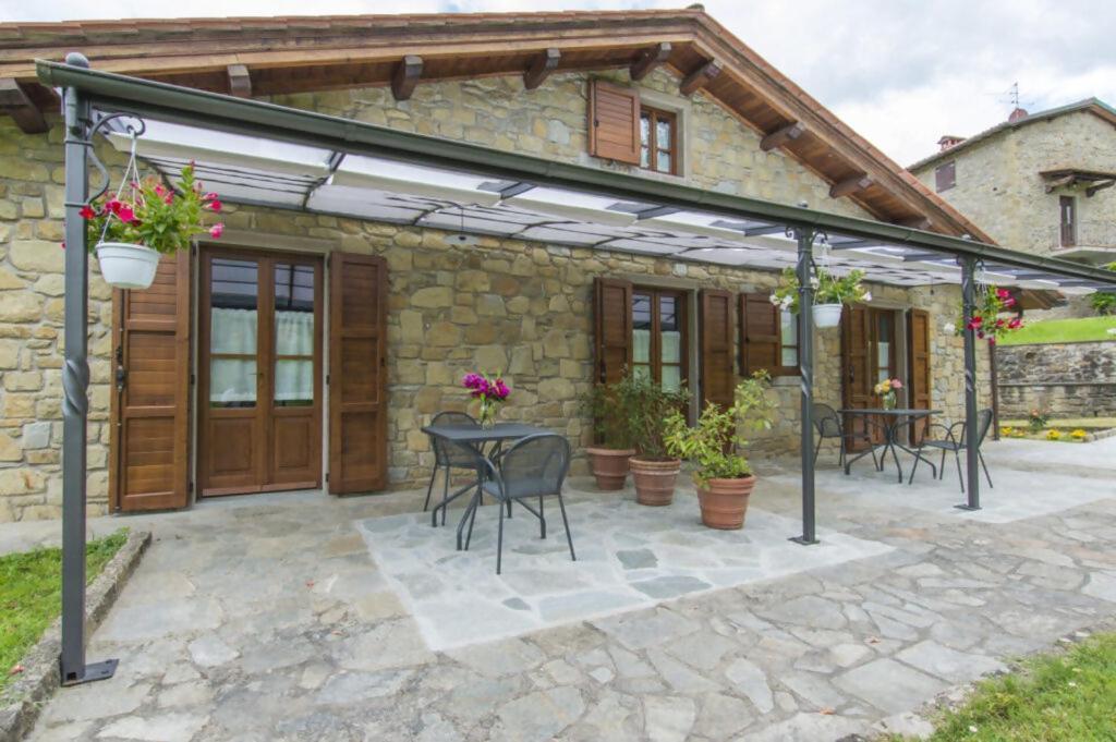 Agriturismo Podere La Casaccia Poppi Kültér fotó