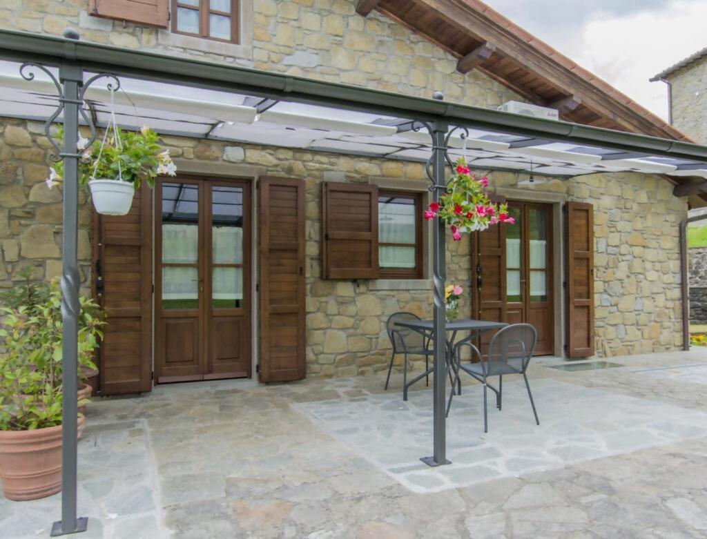 Agriturismo Podere La Casaccia Poppi Kültér fotó