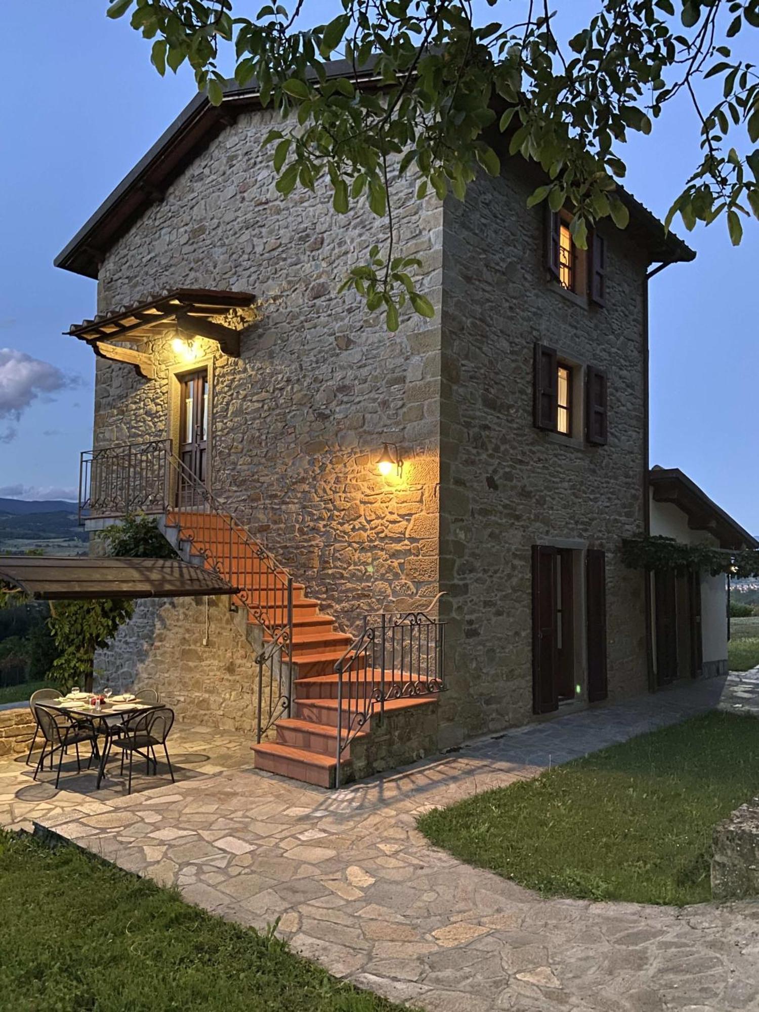 Agriturismo Podere La Casaccia Poppi Kültér fotó